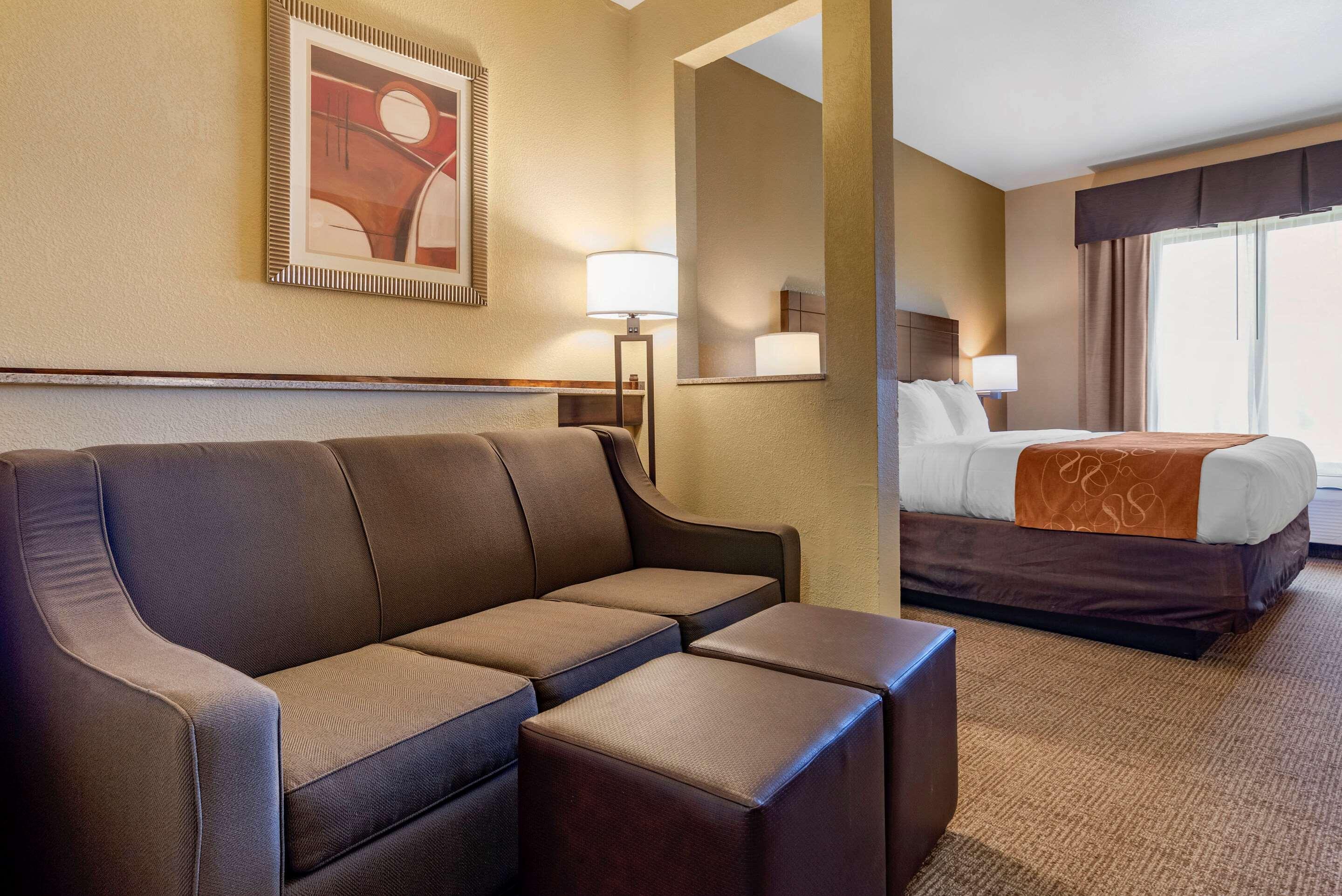 Comfort Suites Airport South Montgomery Dış mekan fotoğraf