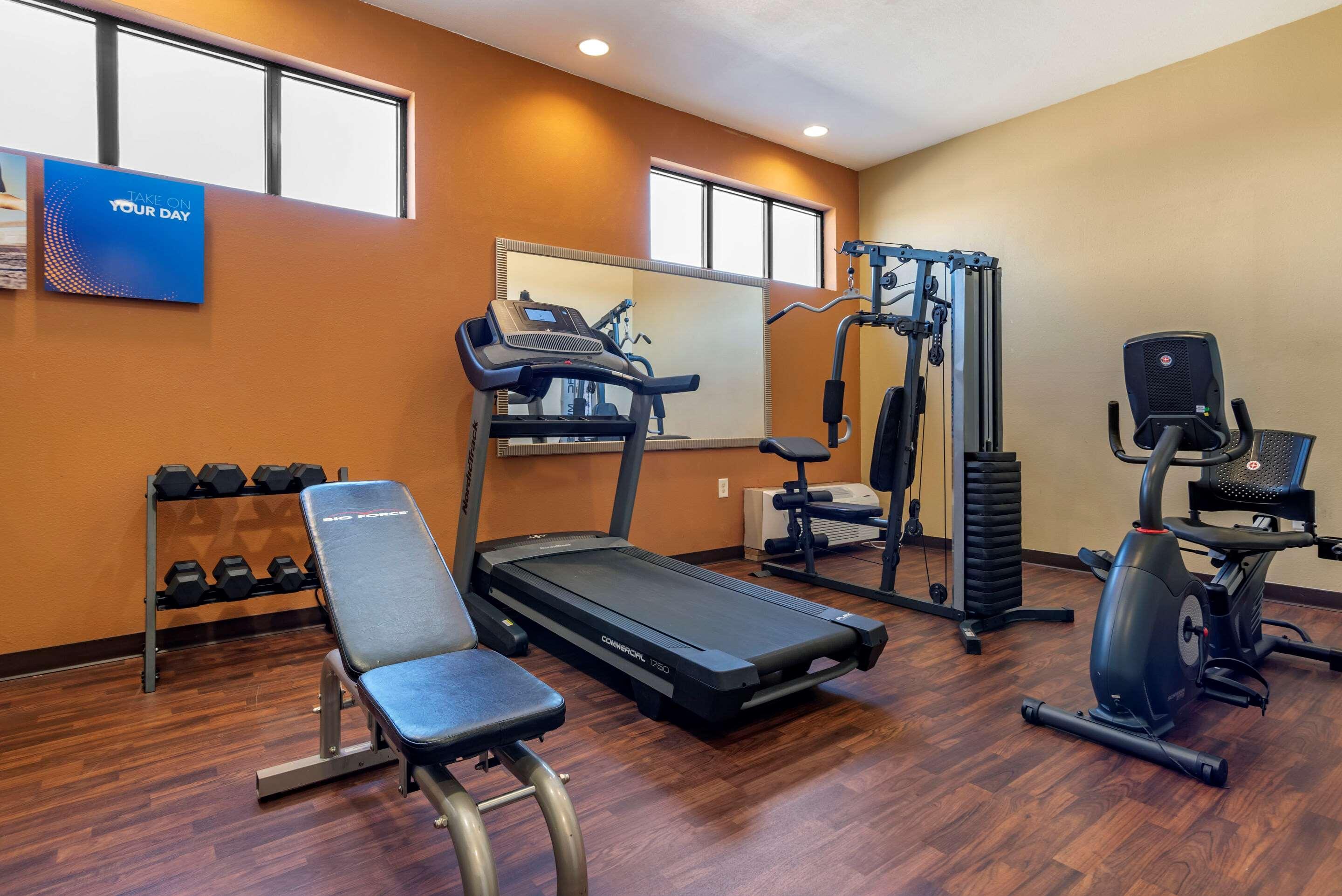 Comfort Suites Airport South Montgomery Dış mekan fotoğraf