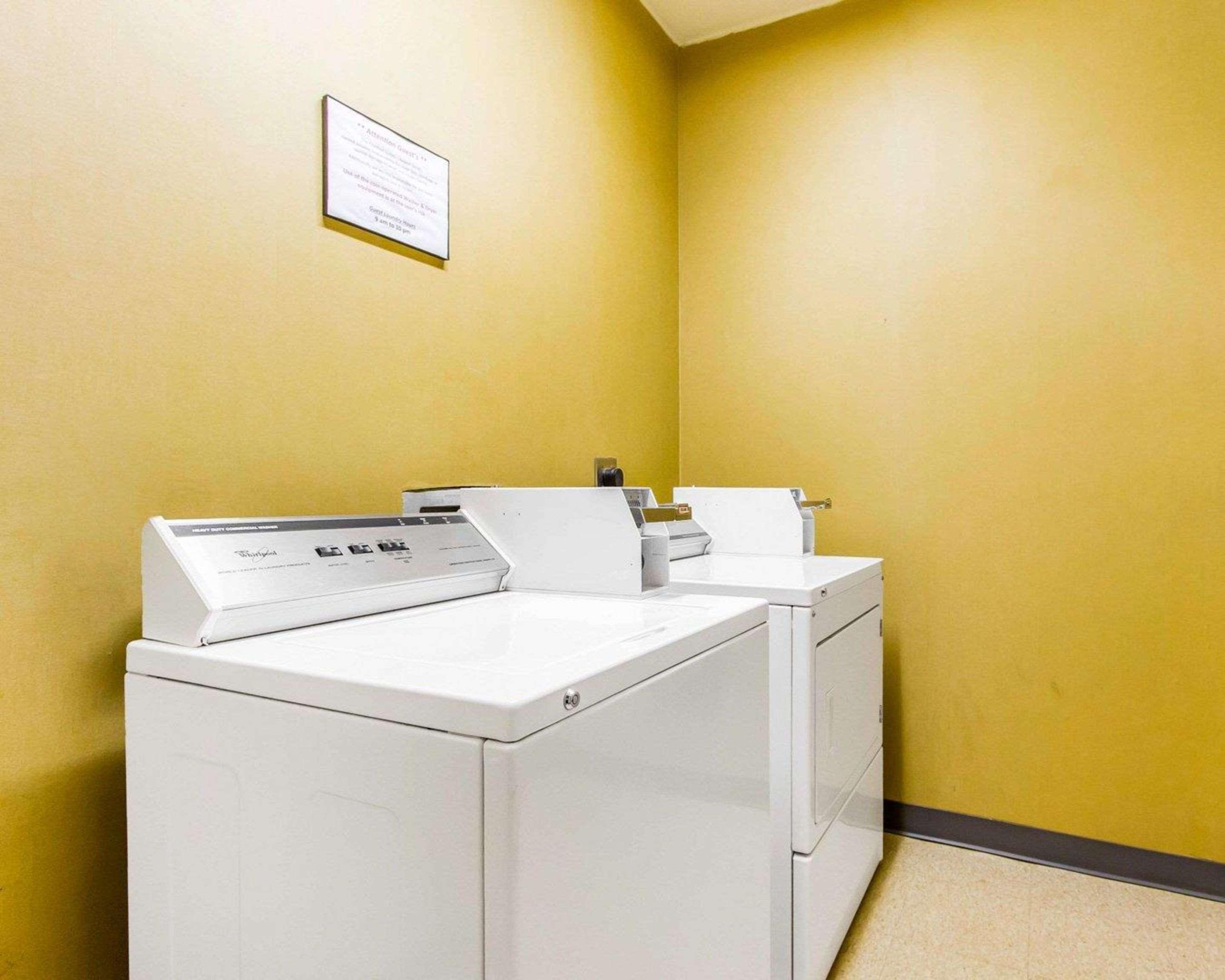 Comfort Suites Airport South Montgomery Dış mekan fotoğraf