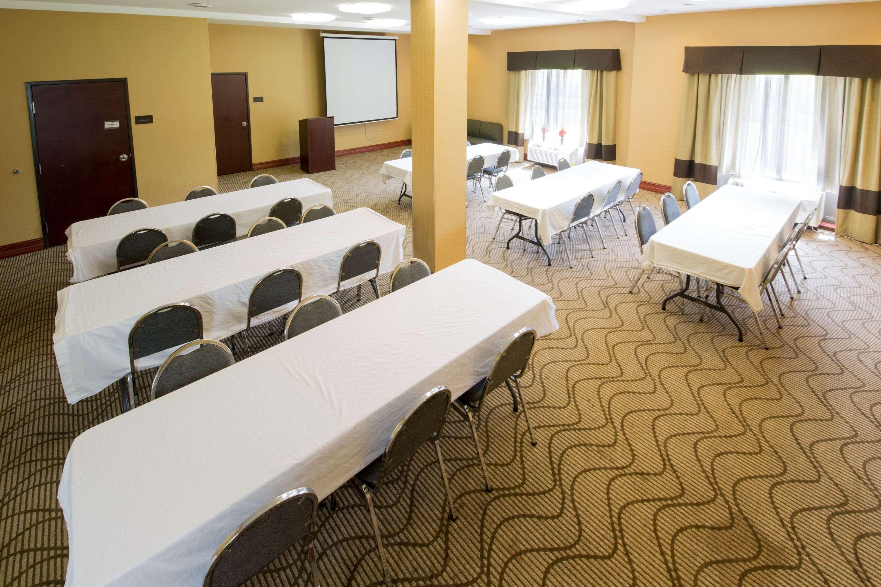 Comfort Suites Airport South Montgomery Dış mekan fotoğraf