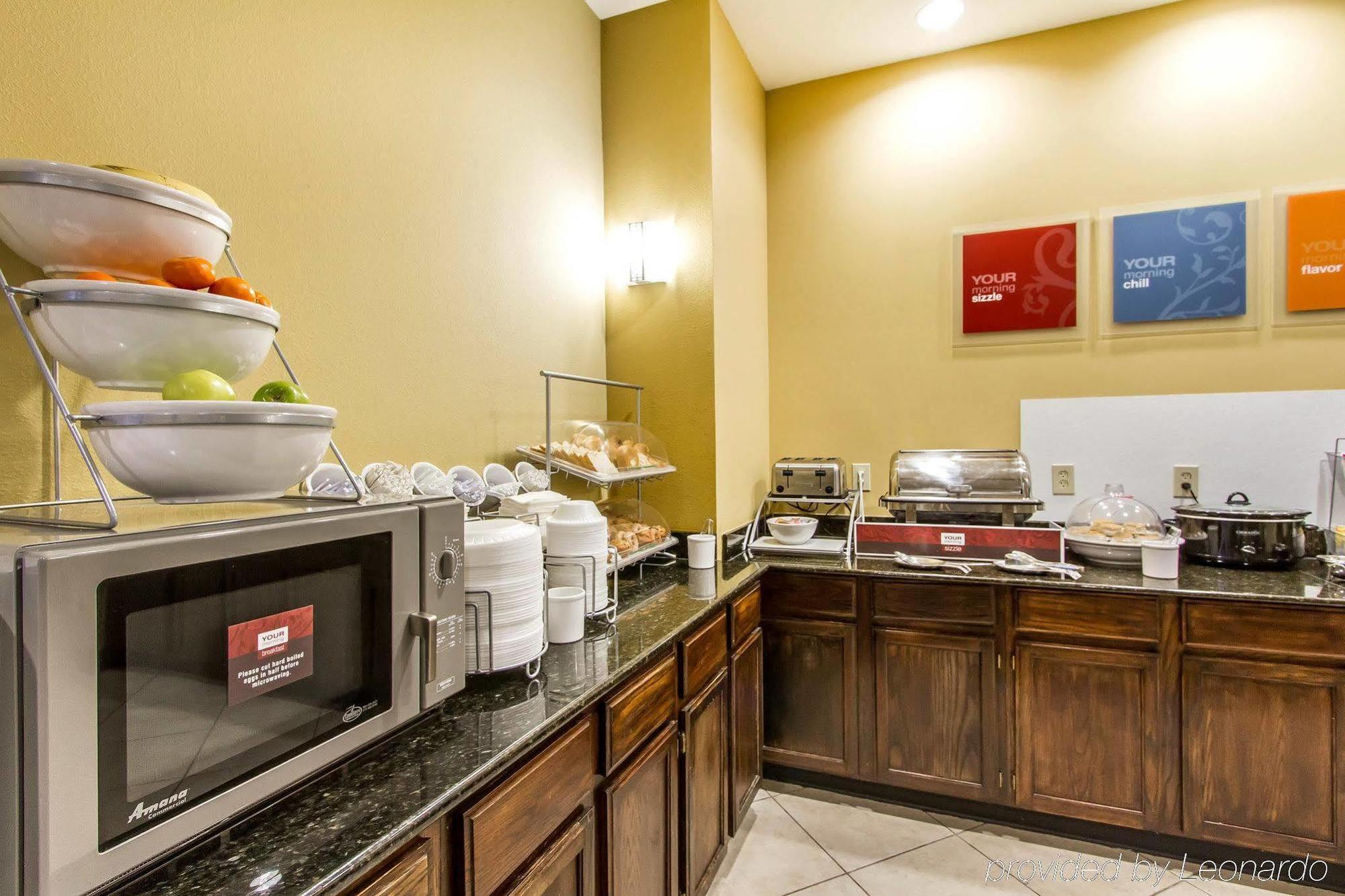 Comfort Suites Airport South Montgomery Dış mekan fotoğraf