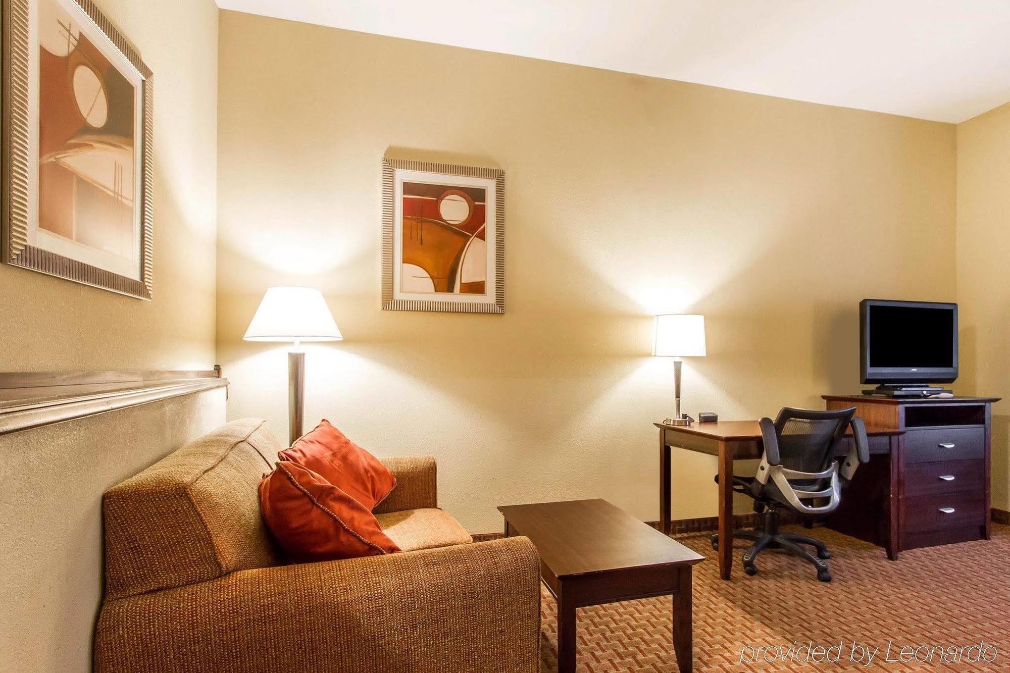 Comfort Suites Airport South Montgomery Dış mekan fotoğraf